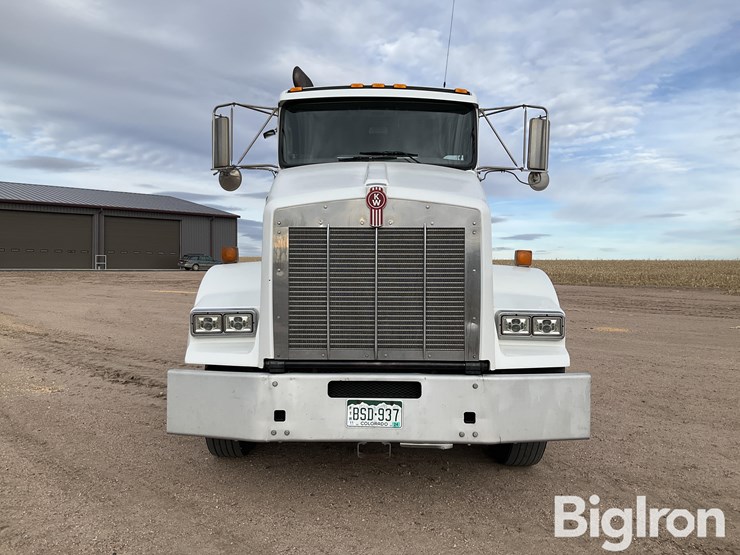 kenworth-t800-image-2