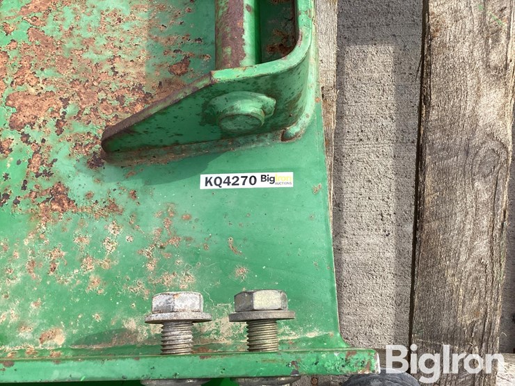 john-deere-725-image-15