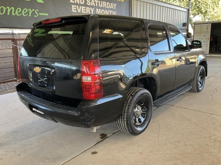 chevrolet-tahoe-image-6