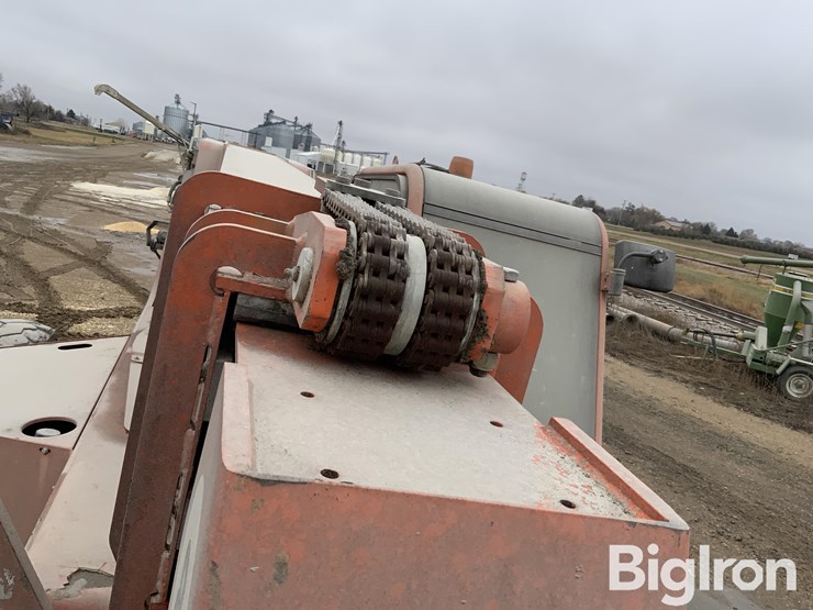 2012-sky-trak-8042-image-9