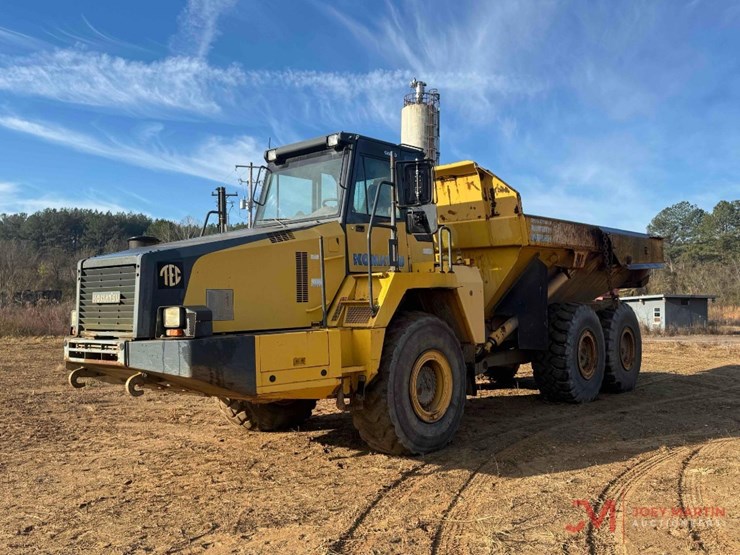 komatsu-hm300-2-image-8