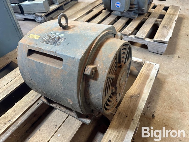 toshiba-3-phase-electric-motor-image-7