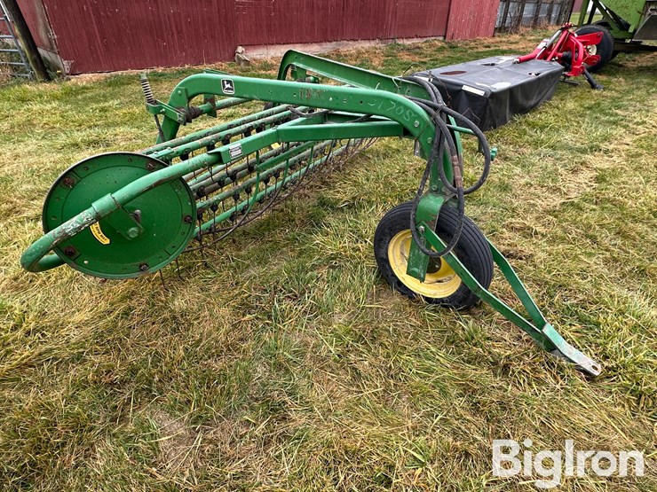 john-deere-662-image-3