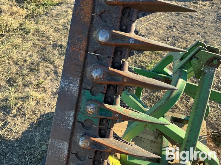 john-deere-350-image-15