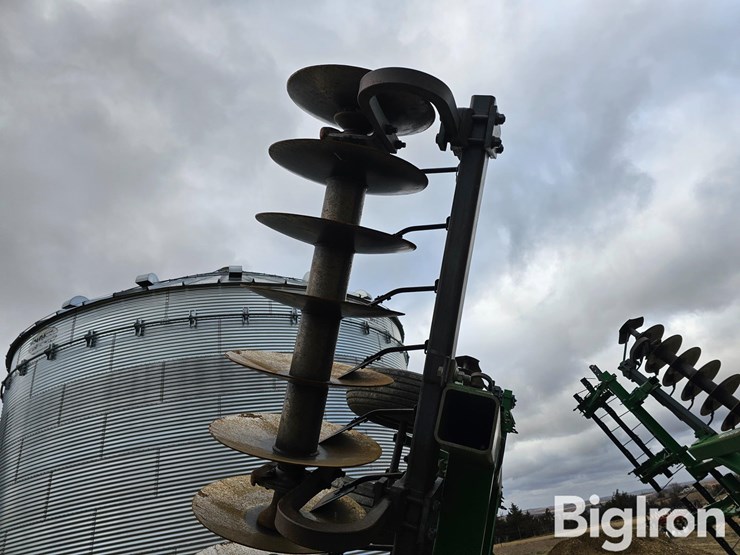 john-deere-635-image-19