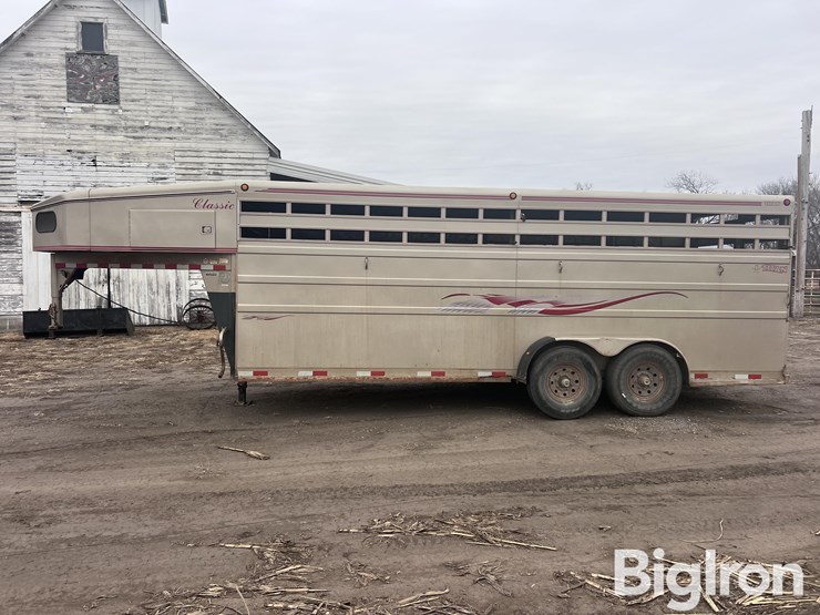 2003-titan-trailer-image-8