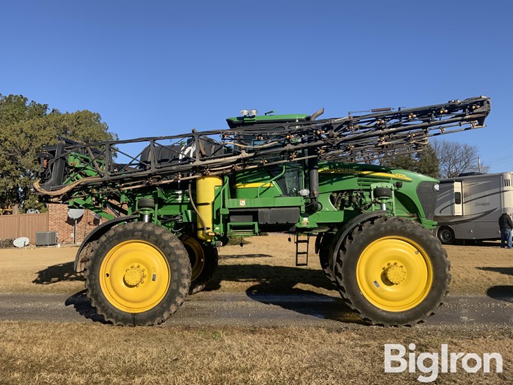 john-deere-4720-image-4