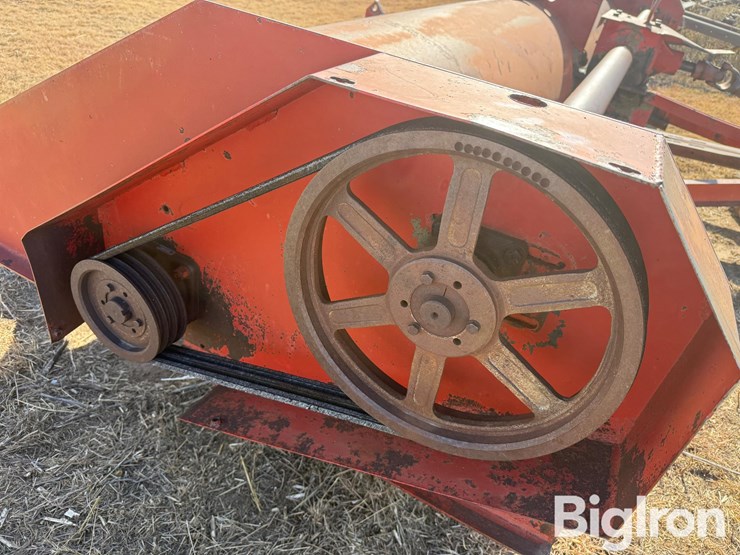 massey-ferguson-15-image-13