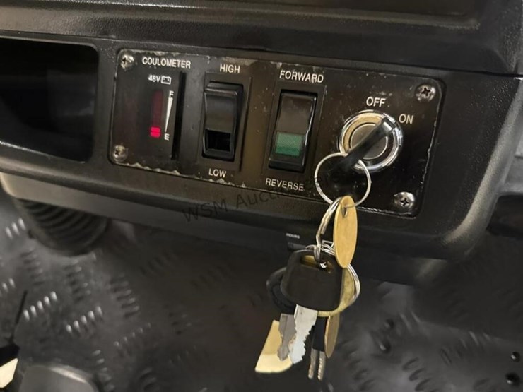 2011-star-48-2-r-golf-cart-image-17