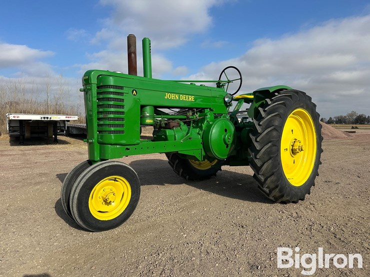 john-deere-a-image-1