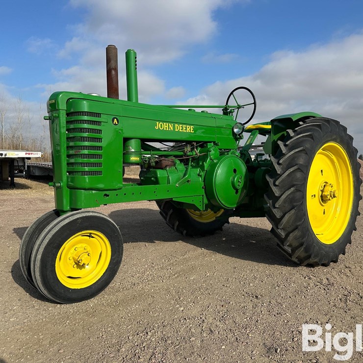 JOHN DEERE A