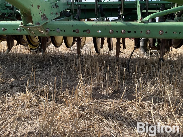 john-deere-9300-image-11