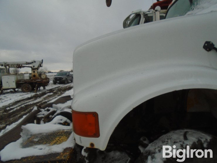 international-4800-image-14