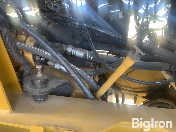 ag-chem-terra-gator-8203-image-20