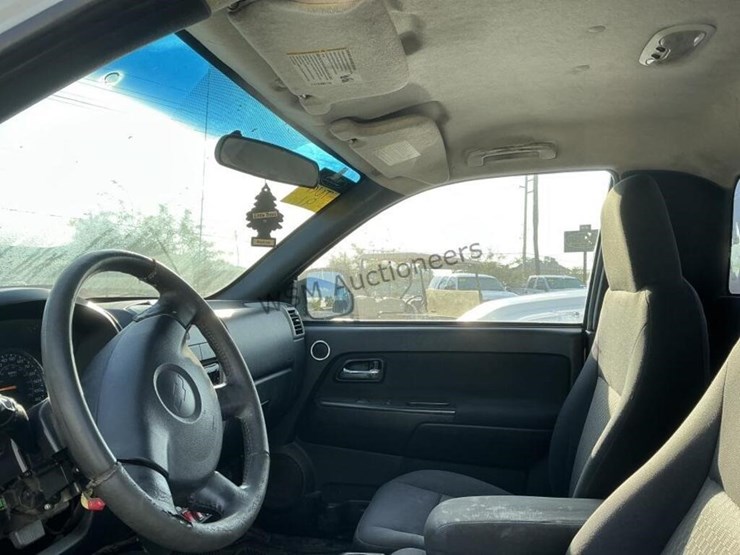 2009-chevrolet-colorado-image-18