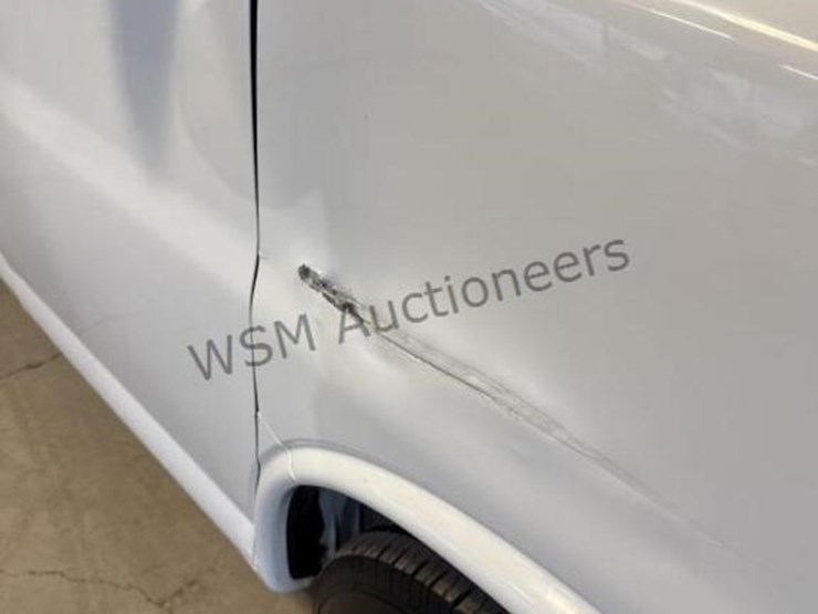 chevrolet-express-2500-image-3