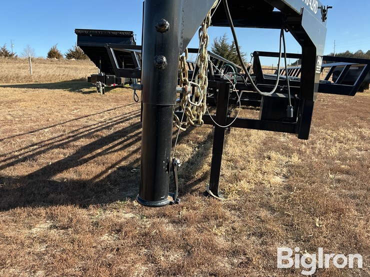 valley-trailer-image-15