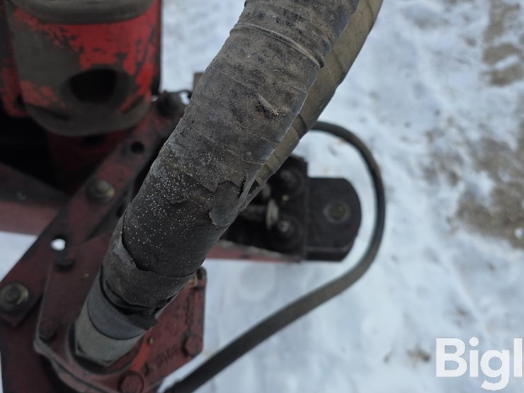 new-holland-499-image-12