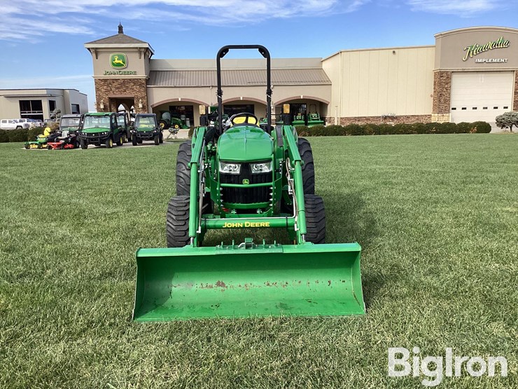 john-deere-4066m-image-9