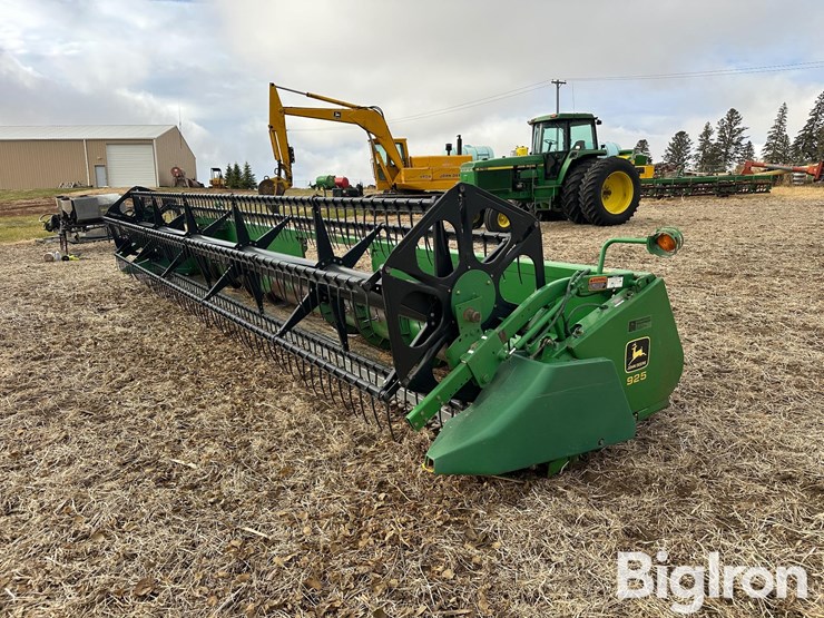 john-deere-925-image-1