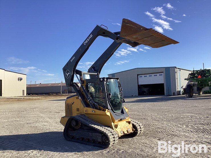 2020-deere-333g-image-15