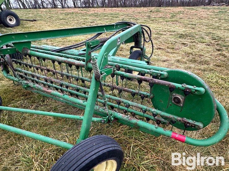 john-deere-662-image-16