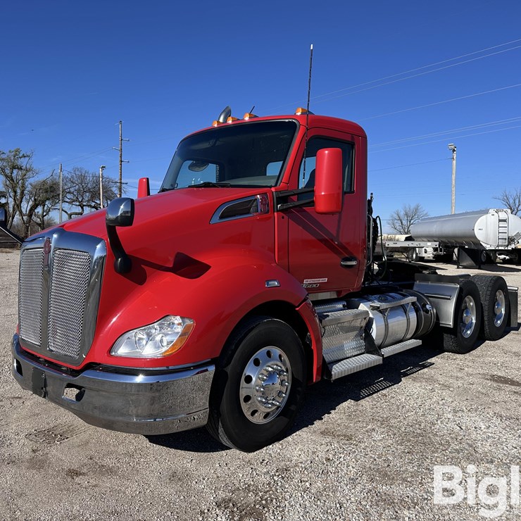 2019 KENWORTH T680