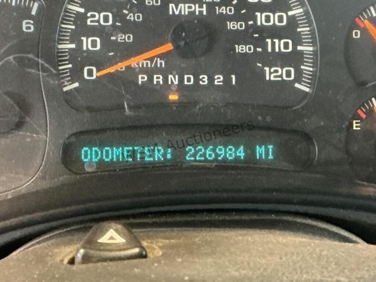 2006-chevrolet-silverado-1500-image-17