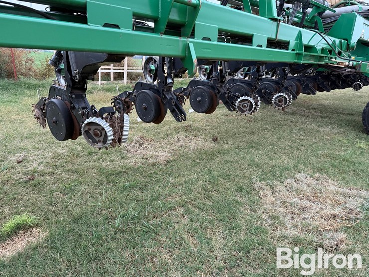 great-plains-yp2425a-48tr-image-18