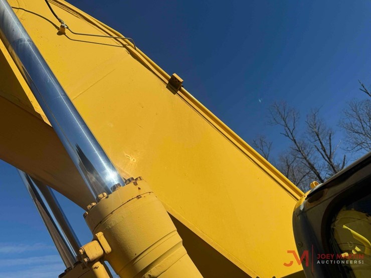 komatsu-pc490-lc-10-image-34