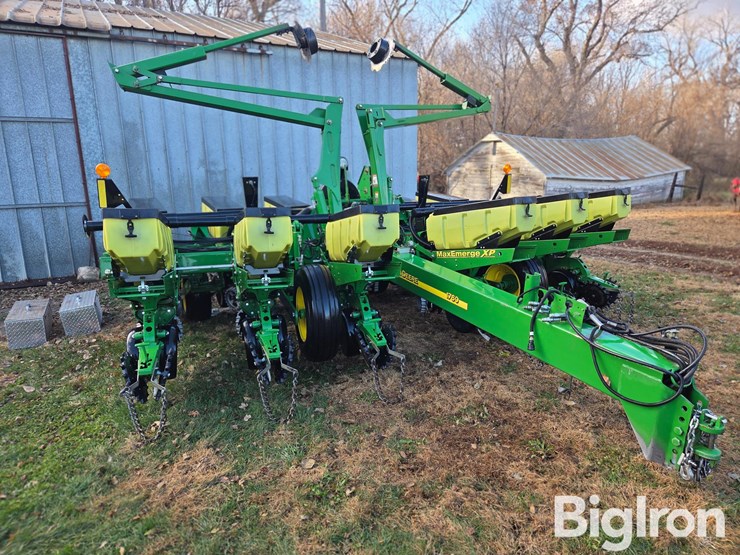 john-deere-1760-image-3