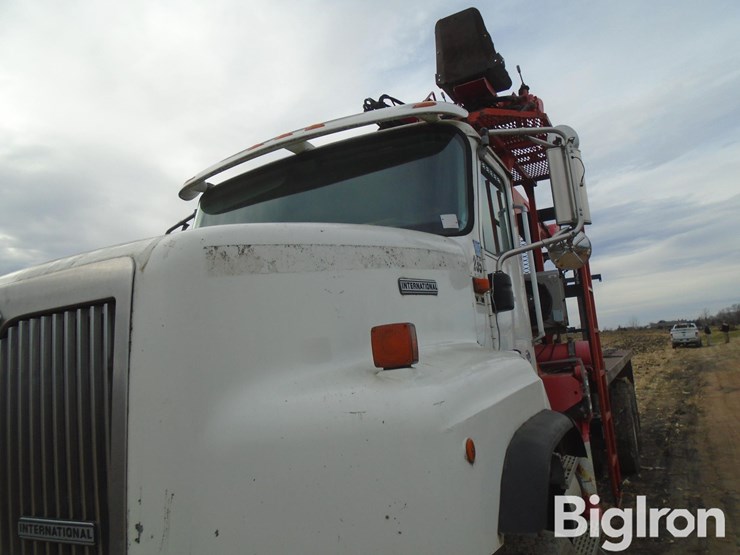 2001-international-2001-image-15