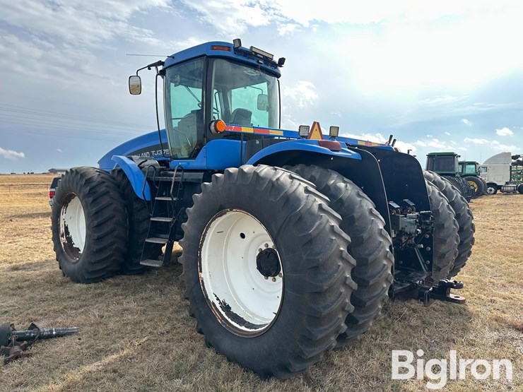 new-holland-tj375-image-7