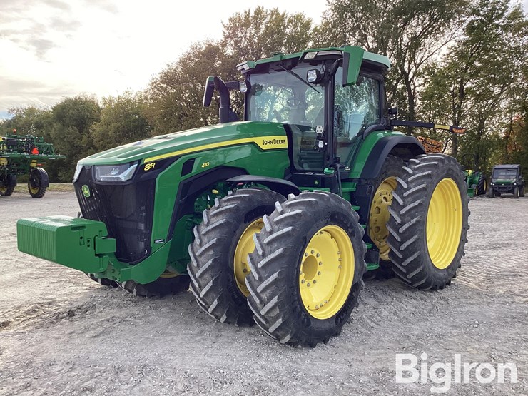 john-deere-8r-410-image-2