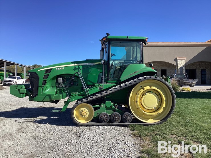 john-deere-8430t-image-8