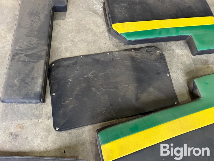 peterbilt-379-image-17