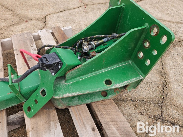 john-deere-70-image-12