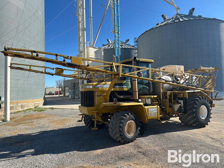 ag-chem-terra-gator-8104-image-1