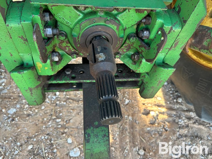 john-deere-4440-image-15