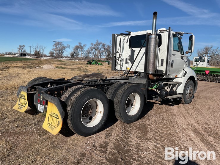 international-prostar-image-5