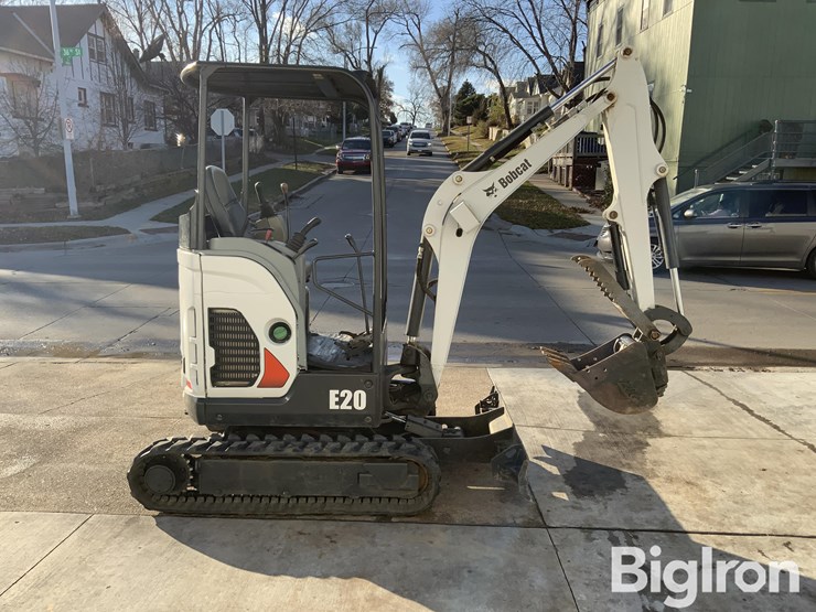 2015-bobcat-e20-image-4