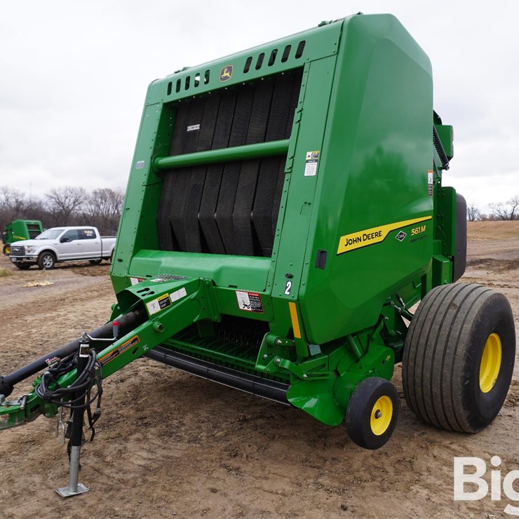 2024 JOHN DEERE 561M