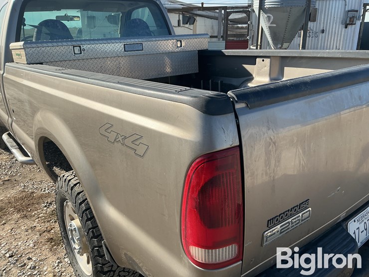 2006-ford-f250-image-18