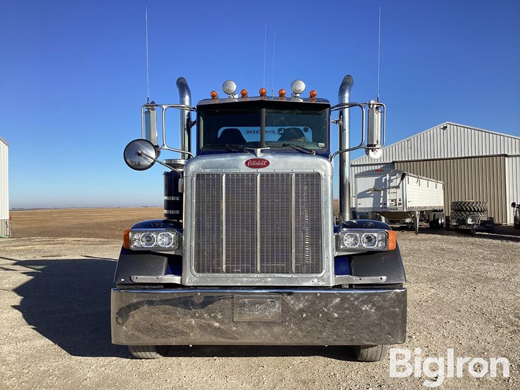 2006-peterbilt-379-image-10