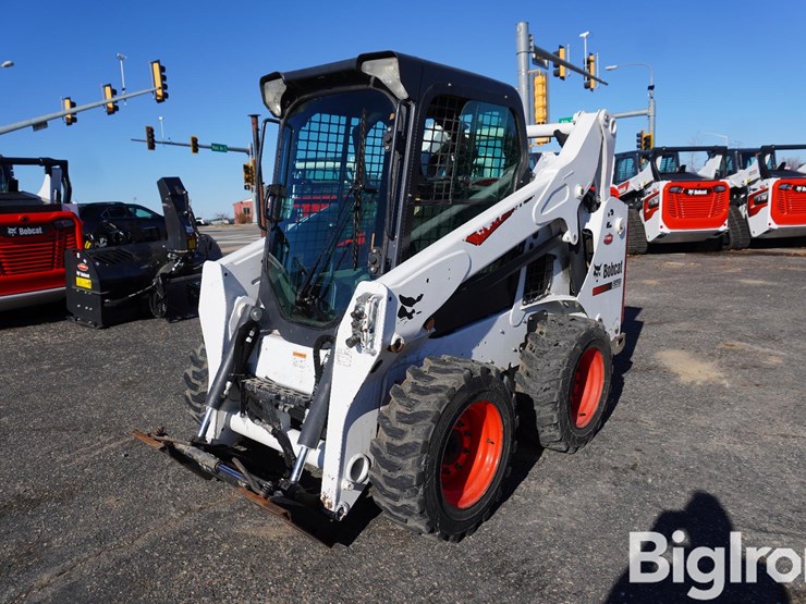 2019-bobcat-s570-image-1