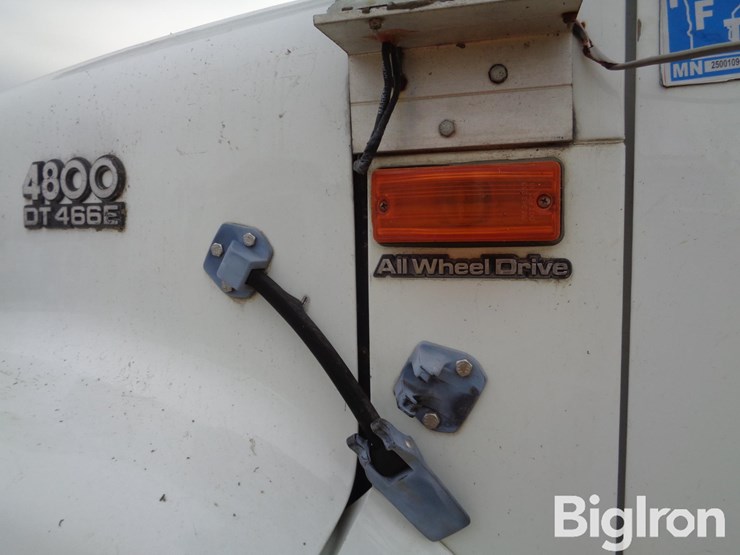 1999-international-4800-image-17