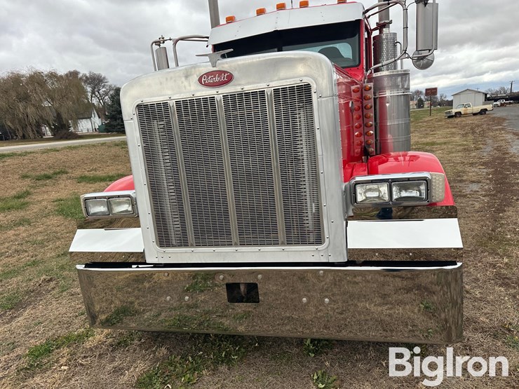 2007-peterbilt-379-image-18
