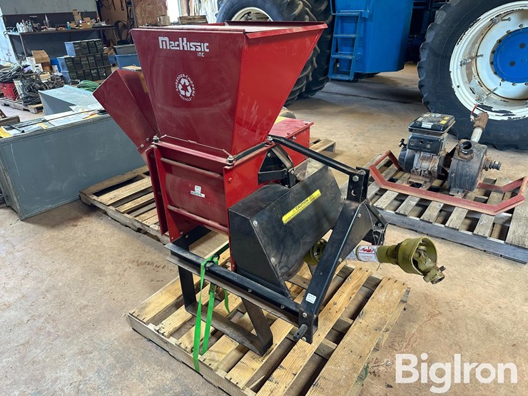 mackissic-tpb-183-wood-chipper-image-3