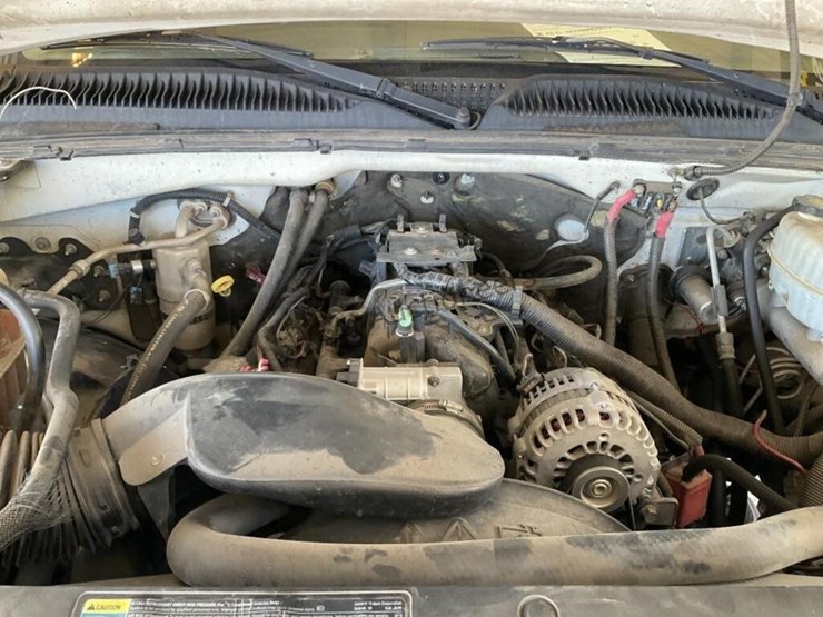 2006-chevrolet-silverado-3500-image-11