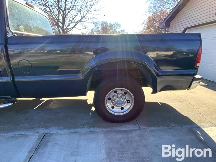 ford-f250-xlt-image-11